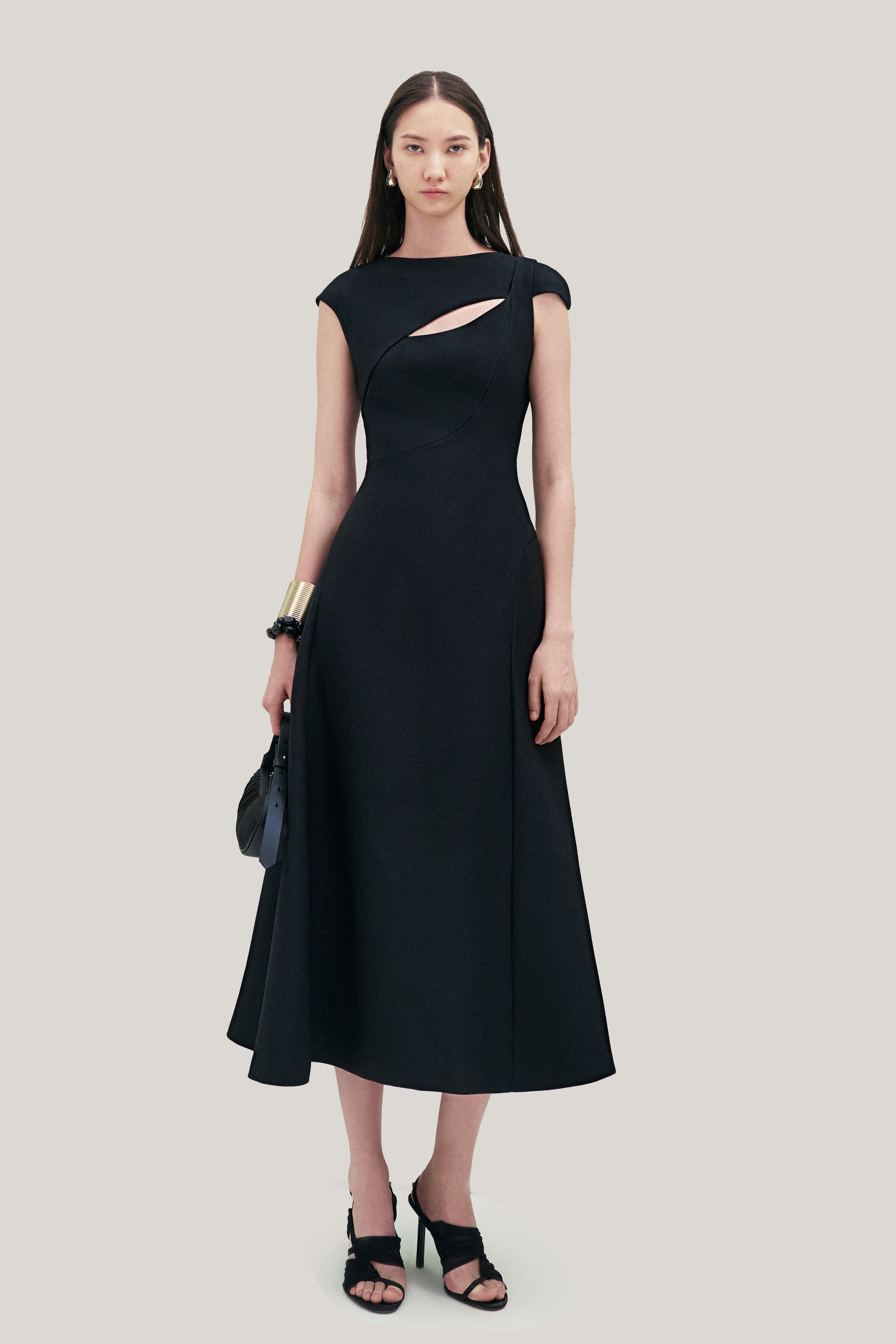 LECIA • Black Hollyhock A-line Cut-Out Crepe Midi Dress Black / L