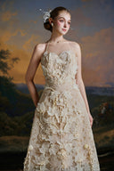 MADDY HATES ROSE • Valenne Elegant Lace Midi Dress