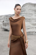 THÉSONG • Brown Sleeveless Column Evening Dress