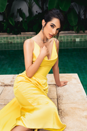 DO LONG • Yellow Scoop Neck Pleated Midi Dress