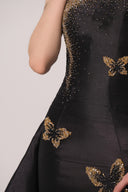 HAYTAN • Noir Liberté Black Detachable Cathedral Train
